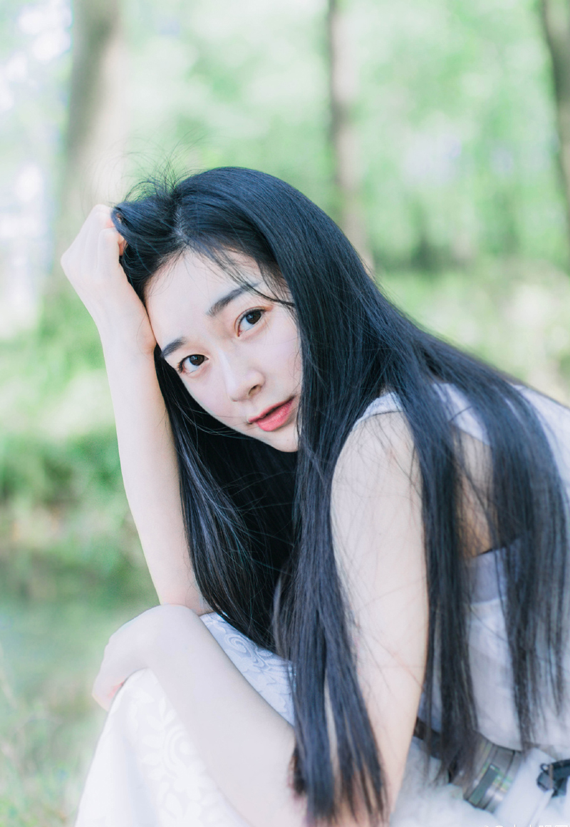 我是一个像空气一样自由的人，妨碍我心灵自由的时候，绝不妥协。